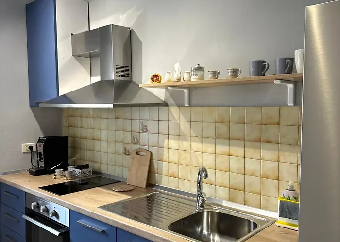 Oxhaku * Τίρανα