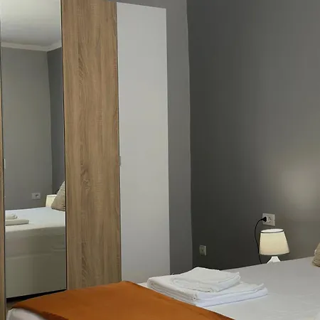 Oxhaku Apartment Tirana
